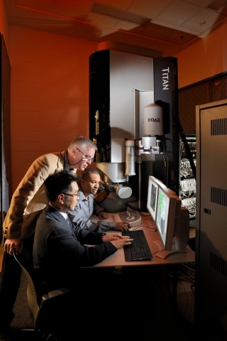 Titan Transmission electron microscope